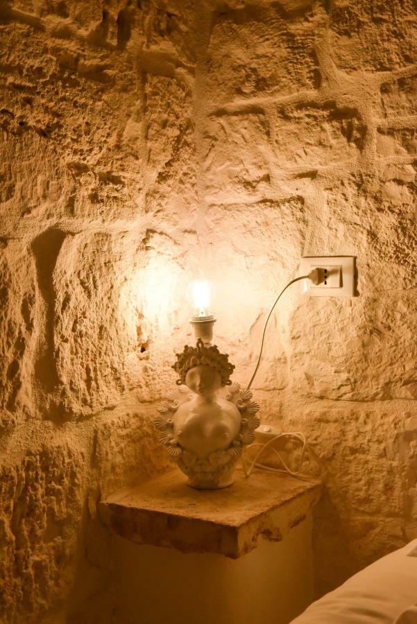 Bianco * Ostuni